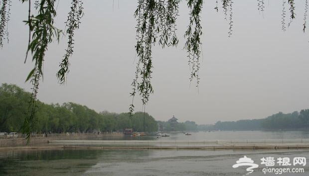 逛完美景品美食 去北京那些著名景点附近觅美食[墙根网]