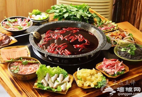 逛完美景品美食 去北京那些著名景点附近觅美食[墙根网]