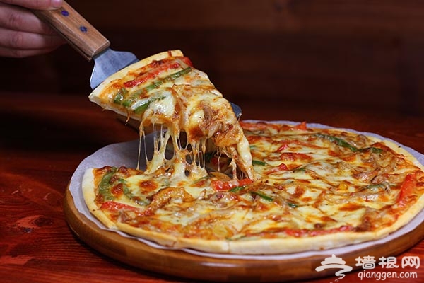 披酒兄弟餐吧Buddy’s Pizza Bar 深受学生族喜爱的腔调餐吧[墙根网]