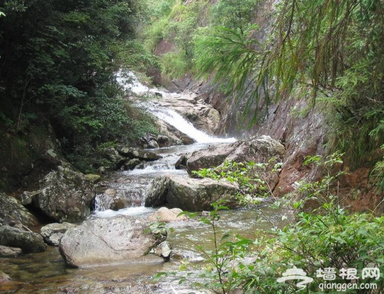 畅游北京最美峡谷 五一小长假不得不去！[墙根网]