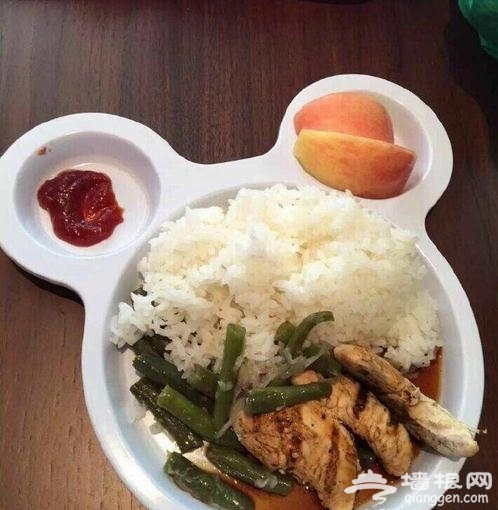 “上海饭坑”迪士尼美食被吐槽 伙伴称下次自带盒饭[墙根网]