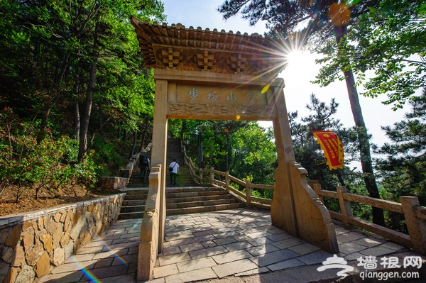 唐山这座山，康熙帝为何来了六次？[墙根网]