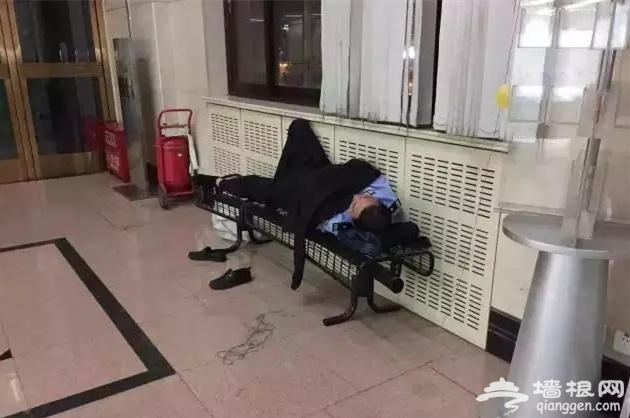 警察叔叔告诉你啥才叫正宗“北京瘫”[墙根网]