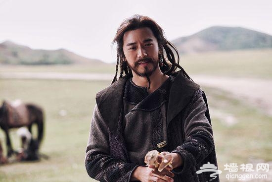 董璇 "义渠王"娇妻力挺葡萄牙 为C罗露蜂腰细腿[墙根网]