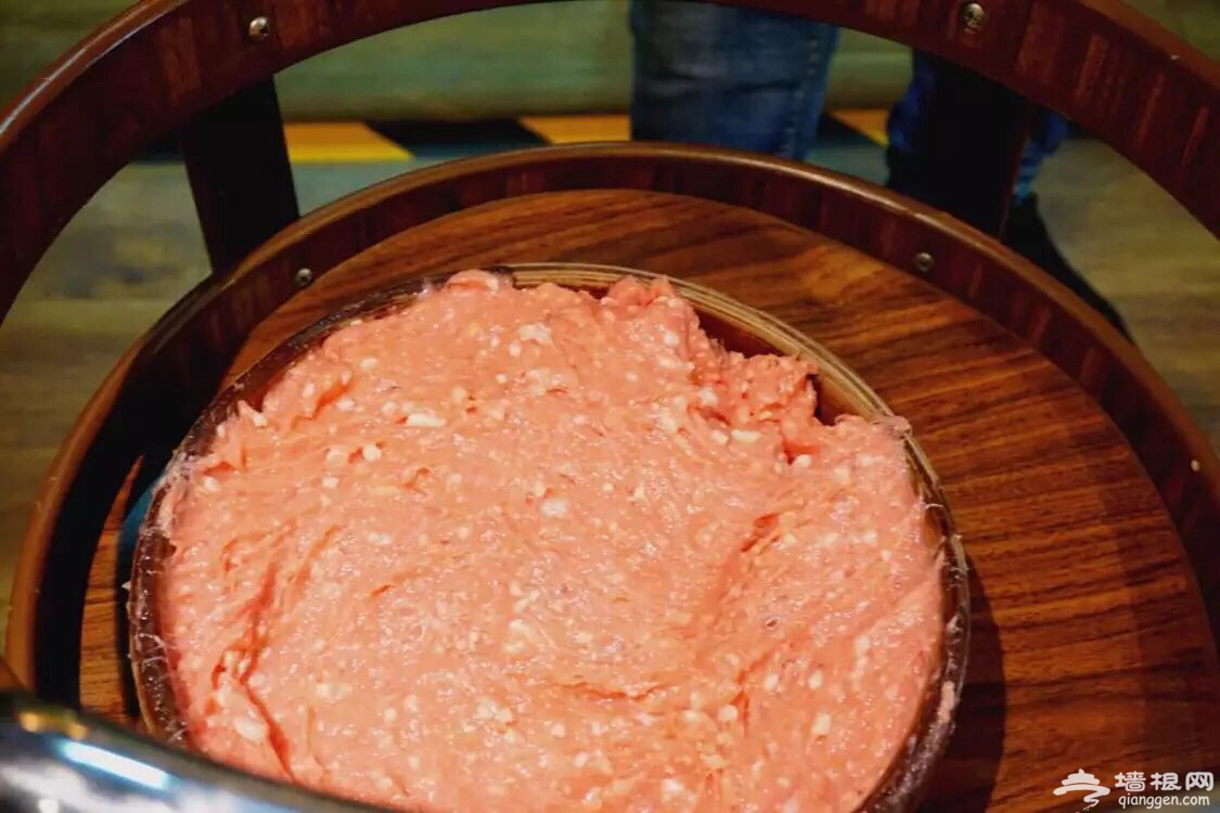 重八牛府 人气火锅的“手打牛肉丸”[墙根网]