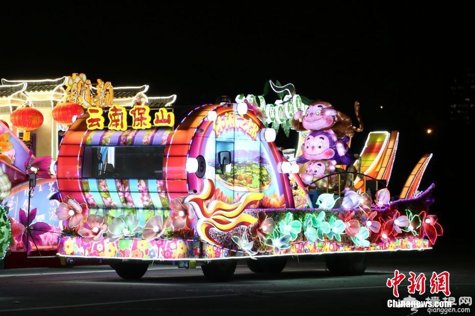2016上海旅游节花车探营 先睹“花容”[墙根网]