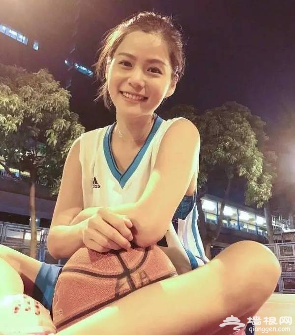 中国版赤木晴子爆红！还有点像陈妍希哦！[墙根网]