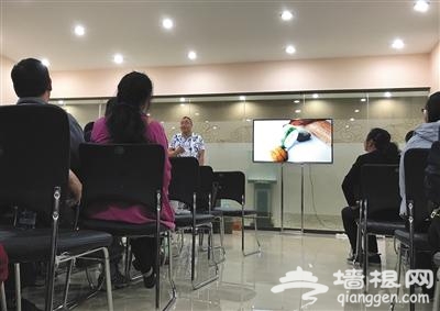 京城一日游连环骗:游客疑遭"催眠"被骗近万