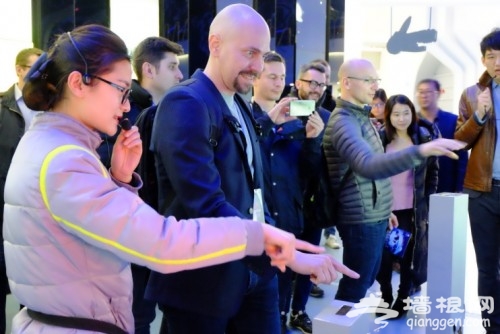 超级蜂巢SINO TRACK国际训练营走进梦东方未来世界[墙根网]