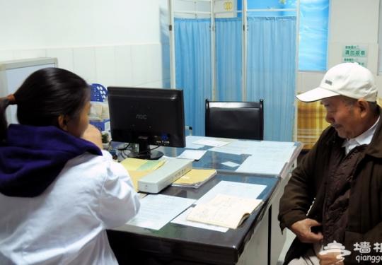 105种慢病用药在社区就能开 北京社区卫生中心建立缺药登记制度