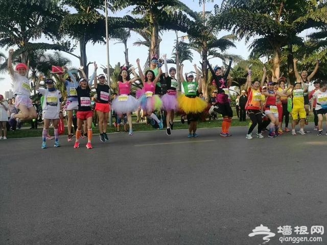 2018弥勒女子半程马拉松甜蜜开跑 现场精彩图集[墙根网]