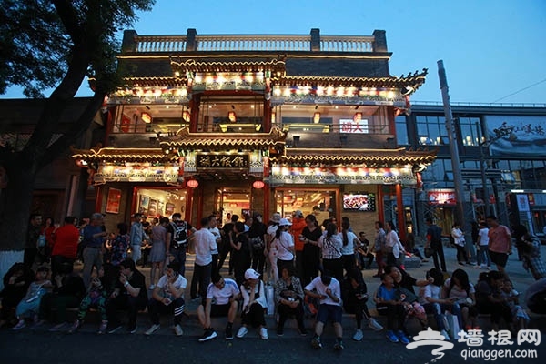 来自小龙虾的诱惑，想吃夜宵就去这儿！[墙根网]