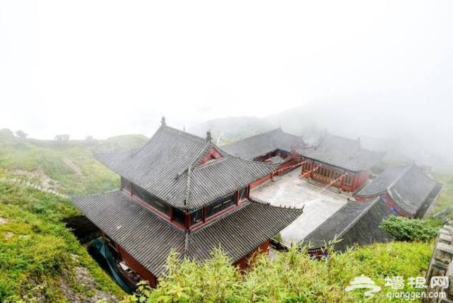 中国最神秘的寺庙，建寺500年没有开过庙门、没有受过香火[墙根网]