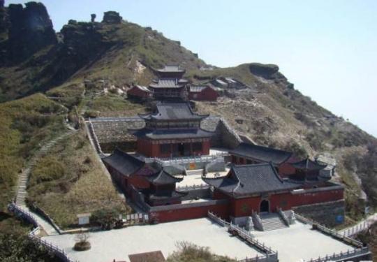 中国最神秘的寺庙，建寺500年没有开过庙门、没有受过香火