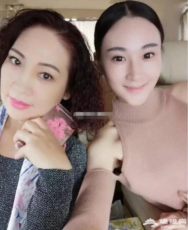 “长生生物”董事长儿媳妇更多私照流出！几个包包就够交罚款了[墙根网]