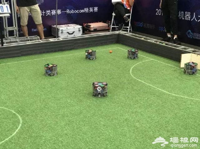 北京2018世界机器人大会抢先看：15国前沿炫酷机器人登场[墙根网]