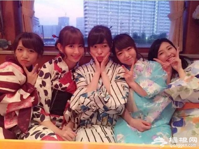 日本女性穿和服时不穿内裤的，和服里藏着不可告人的秘密？[墙根网]