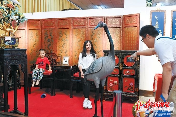 燕京八绝亲子文化节：让孩子触摸漆艺走近非遗[墙根网]