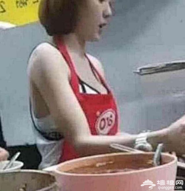 抖音“煎蛋西施”火了，颜值不输“牛肉西施”抖友：劳动最美丽！[墙根网]