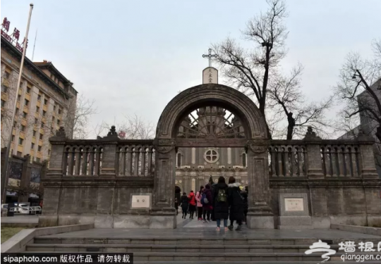 不用出国办婚礼！原来北京周边就有这么多唯美的教堂，看完超想结婚！