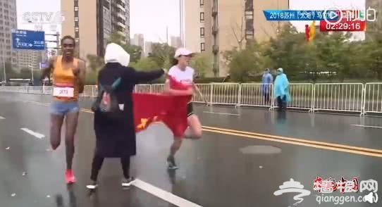苏州马拉松赛运营方道歉 会对志愿者不遗余力培训