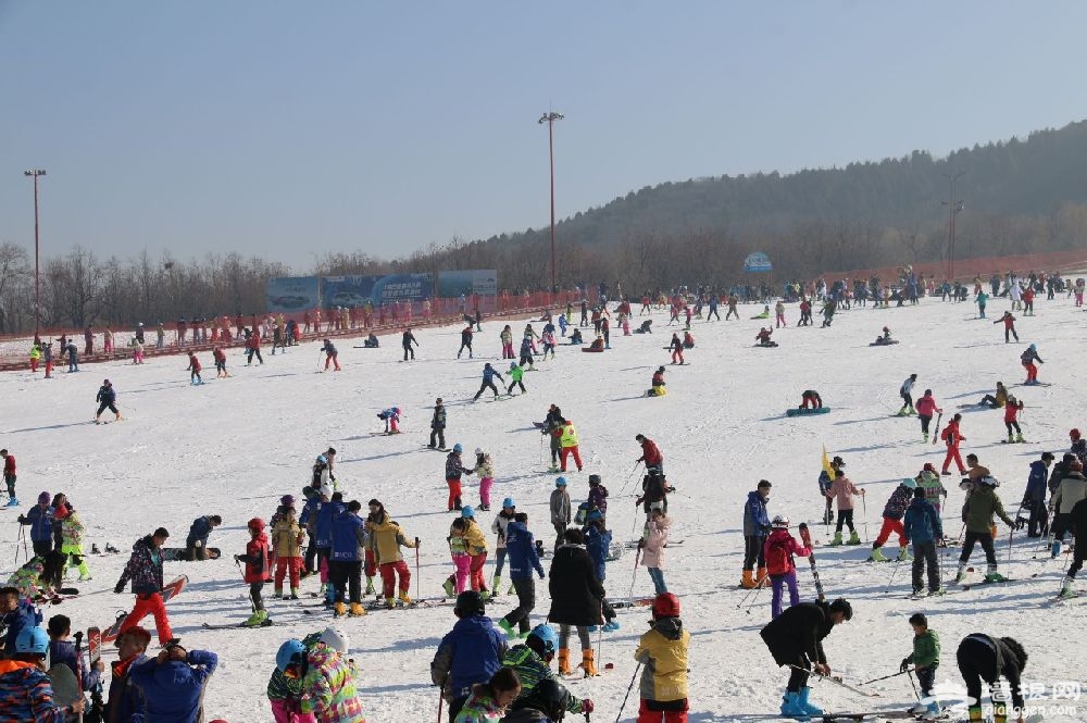 2018北京莲花山滑雪场雪季时间、门票、交通和游玩攻略[墙根网]