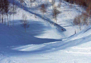 北京出发到河北旅游线路，滑雪温泉任你挑选
