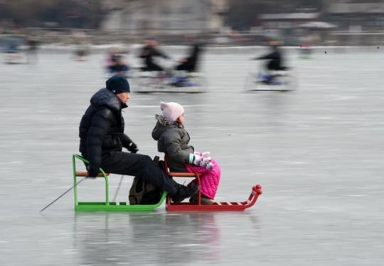 北京“第五届冰雪游园会”将陆续拉开帷幕 各大冰场正有序筹备中