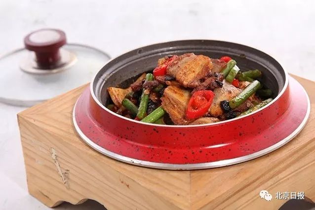 北京地安门马凯餐厅阔别15年后重张 船拐子肉等经典名菜重回菜单[墙根网]