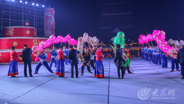 2019台儿庄古城新春花灯会正式开启[墙根网]
