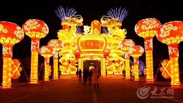 2019台儿庄古城新春花灯会正式开启[墙根网]