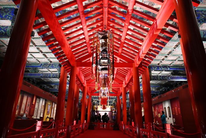 腊月初二故宫请您进宫过年 观众可看展览、赏宫灯、品老字号[墙根网]