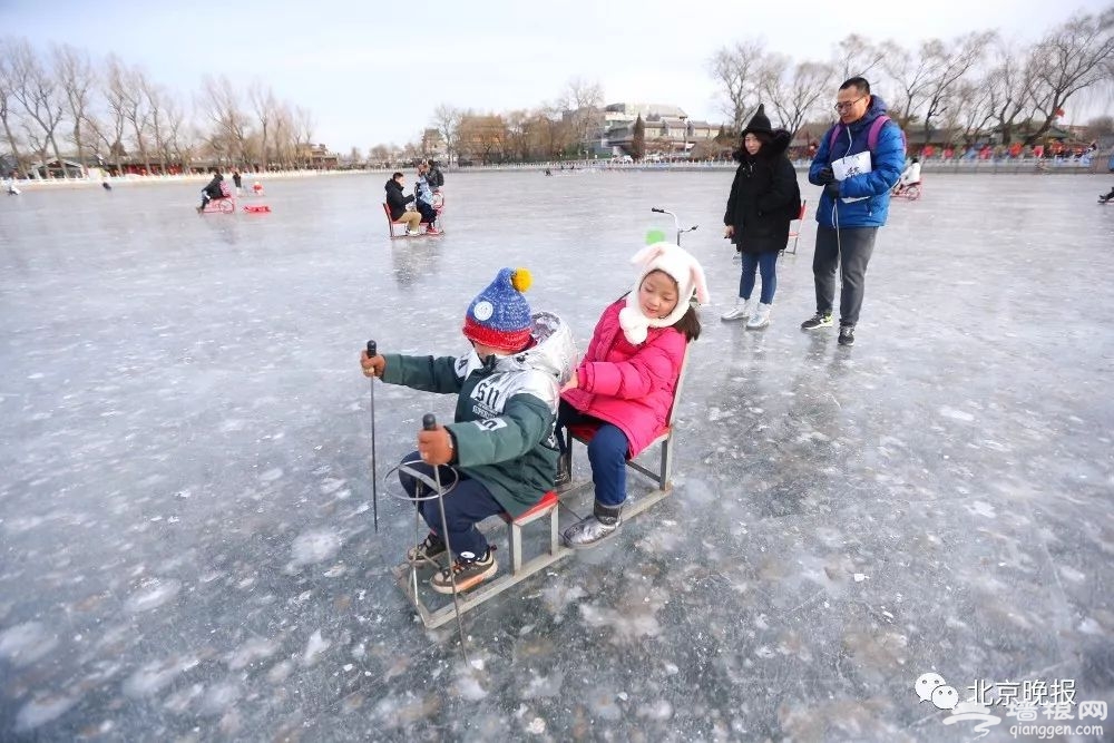 北京多人在什刹海玩冰车时受伤 关于“骑跨伤”这些知识得知道！[墙根网]