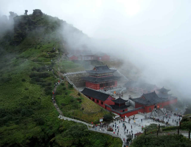 北京一神秘寺庙：500年来不开门，不受香火，僧人们却不愁吃喝[墙根网]