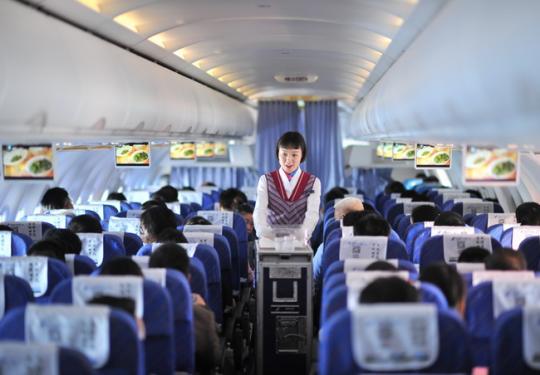 首都航空推出四种经济舱机票 并非所有人可享受免费托运和餐食