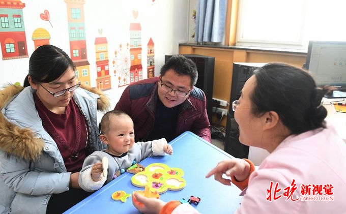北京朝阳医院发患儿免费人工耳蜗植入“征集令”，需满足哪些条件[墙根网]