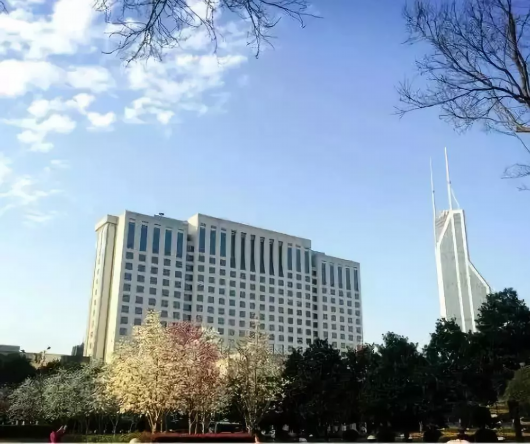 带上这份地铁人民广场站逛吃指南，每个出口都有精彩[墙根网]