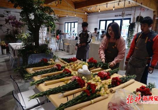 北京植物园首开园艺生活馆 仙人掌、迷迭香、食虫草等这儿都有