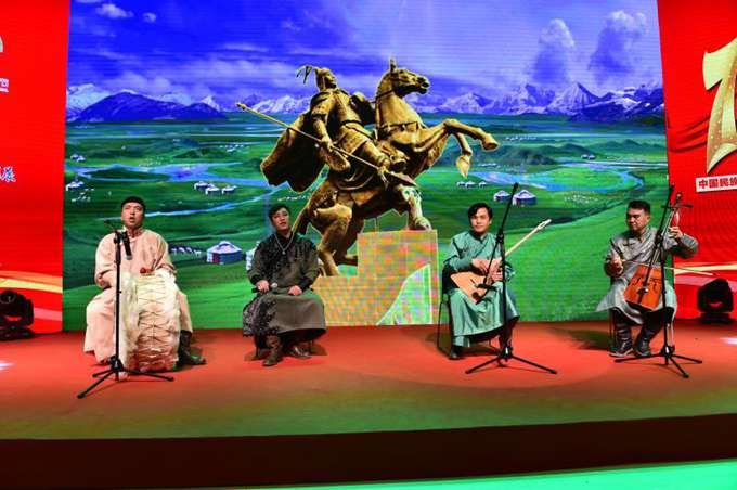 中国民族电影70年回顾展启动，46部民族优秀电影参与展映[墙根网]