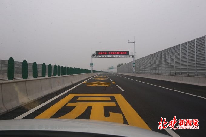 明起世园会公交专线首车提前30分钟，S2线晚间加开一对临客[墙根网]