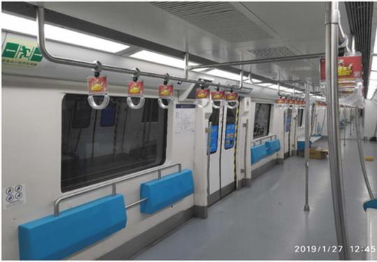注意！北京地铁10号线有大动作，这些车厢内部分座椅被拆