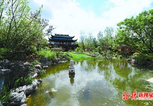 北京世园会浙江园“富春山居图”照壁引游客打卡 600余种植物三季花开