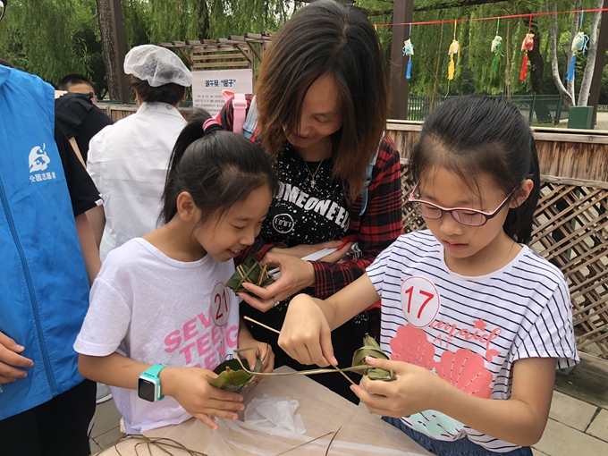 端午小长假第一天，北京玉渊潭公园邀游客体验多彩民俗[墙根网]