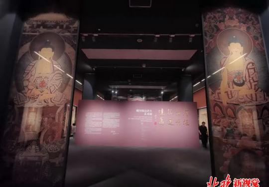 中国美术馆展出近30幅唐卡 精选自泓文博雅艺术馆馆长潘海英珍藏