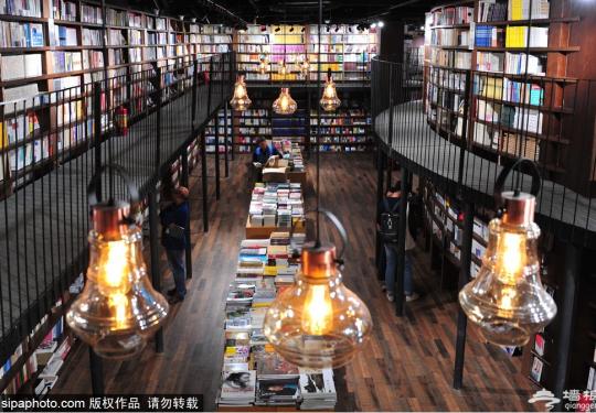 带你走进北京这家颜值爆表的书店！一起读书破万卷~