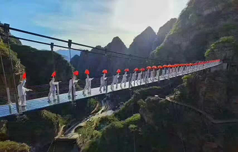 房山乐谷银滩+玻璃栈道+玻璃吊桥+峡谷漂流门票、套票[墙根网]