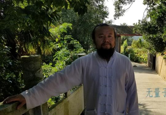 拜访高人记：走近民间学者热门人物无量子