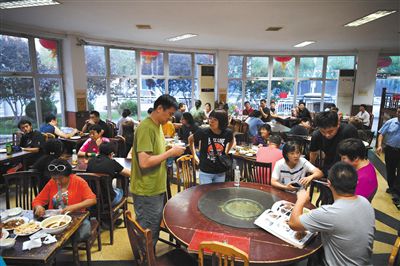 方庄国营老饭馆燕龙餐厅今天“退休”