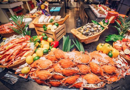 中秋国庆可用！58元/位起『北京索菲特大酒店』海鲜自助，甄选生猛海物不限量、铁板烧烤、丰富冷热菜、甜点任性拿，过足你的嘴瘾~