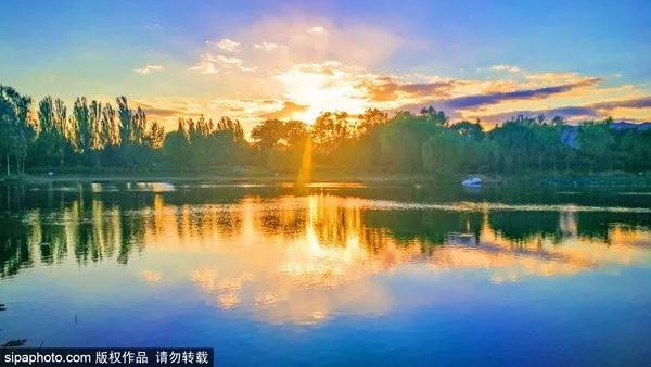 一步一景美到哭！北京秋游地图请收好，看完就出发！[墙根网]